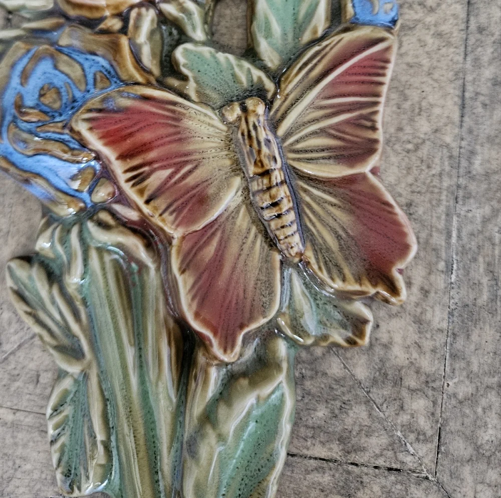 Butterfly 🦋 Floral Decoration! - Picture 7 of 8